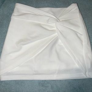 White twisted front mini skirt